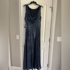 Adrianna Papell sequin scoop back gown size 18w with tags brand new